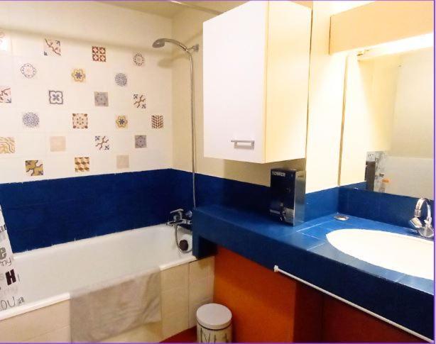 Le Gambetta T2 Cosy Hypercentre Wifi Fibre Avec Parking Apartment Pau Exterior foto